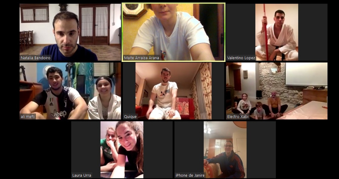 #YoEntrenoEnCasa con Laura Urra